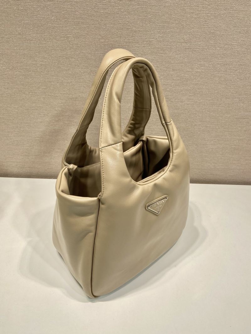 Pra*a tote bags